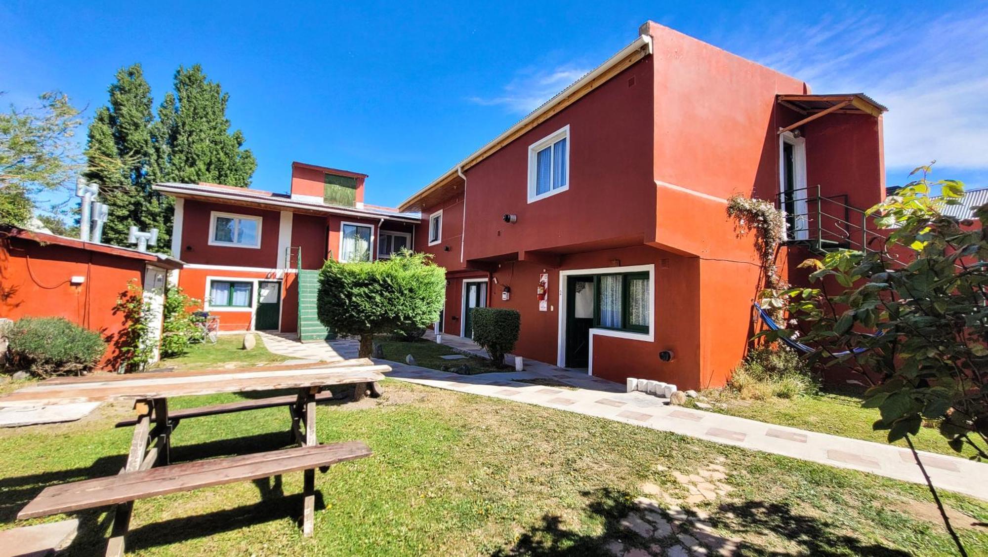 Hotel Amancay, Hostal Patagonico El Calafate Esterno foto